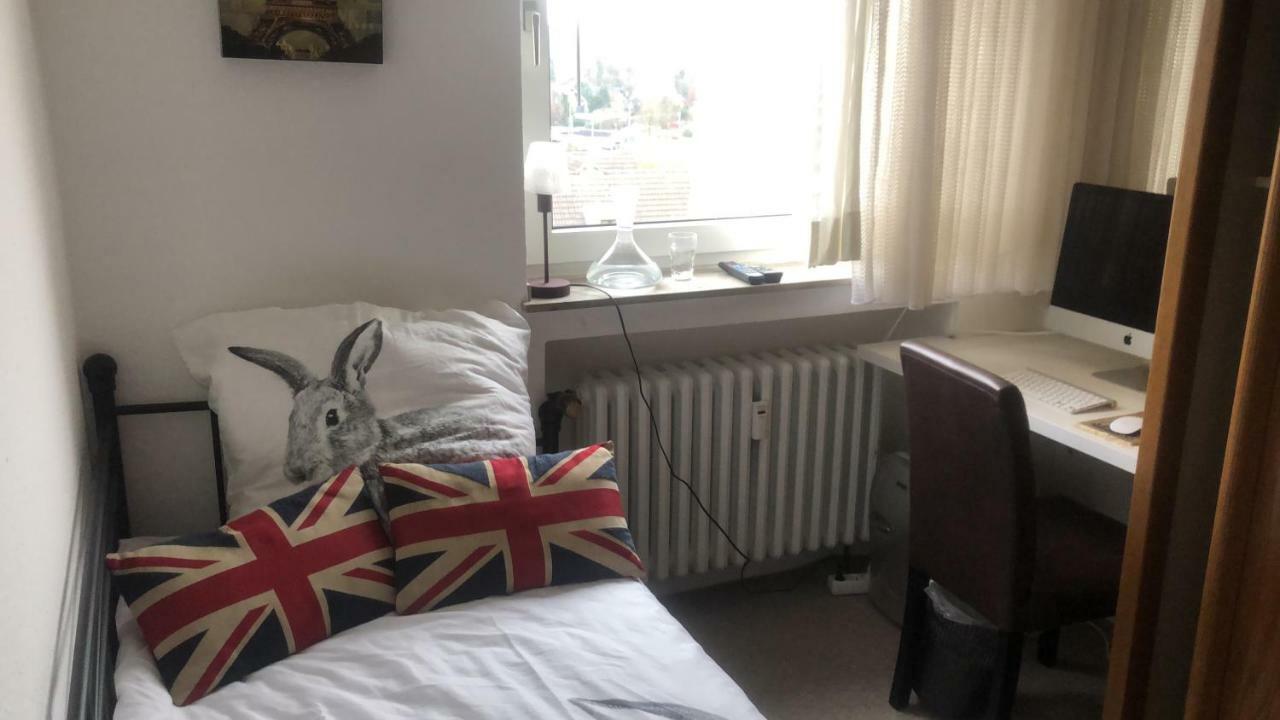 Kliemt room Hilden Eksteriør billede